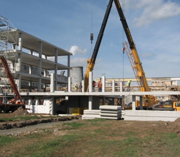 Polyfunkční budova